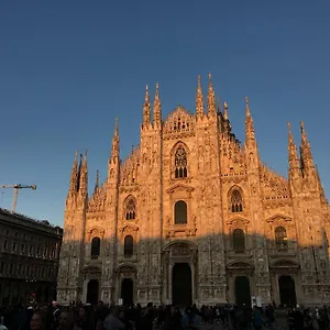 duomo-view-design-studio-rr.italymilanhotels.net/